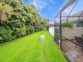 9929 NW 49th Ter, Doral FL 33178