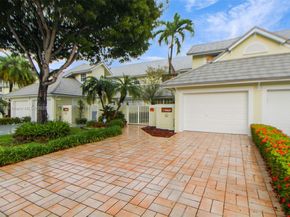 9929 NW 49th Ter, Doral FL 33178