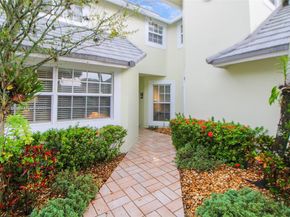 9929 NW 49th Ter, Doral FL 33178