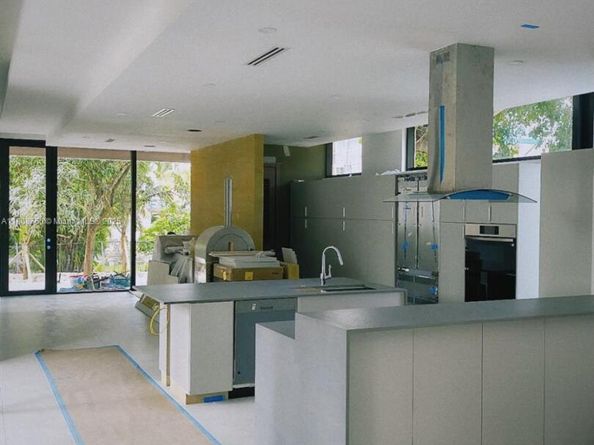 234 SW 22nd Rd, Miami FL 33129