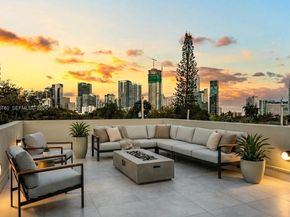 234 SW 22nd Rd, Miami FL 33129