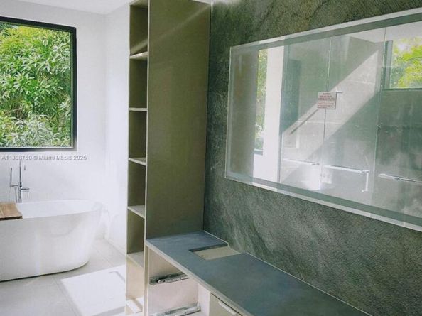 234 SW 22nd Rd, Miami FL 33129