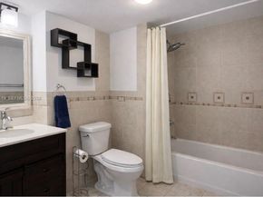 1351 NE Miami Gardens Dr 926E, Miami FL 33179