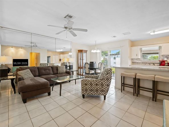 321 N 69th Ave, Hollywood FL 33024
