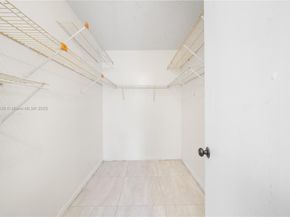 20905 NE 8th Ct 10136, Miami FL 33179