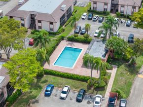 20905 NE 8th Ct 10136, Miami FL 33179