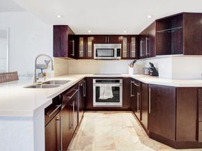 1717 N Bayshore Dr A2635, Miami FL 33132