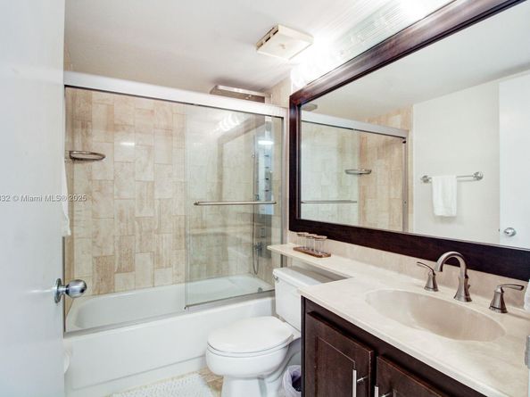 1717 N Bayshore Dr A2635, Miami FL 33132