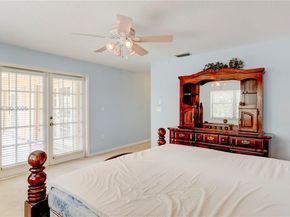 6255 Hawkes Bluff Ave, Davie FL 33331