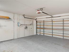 6255 Hawkes Bluff Ave, Davie FL 33331