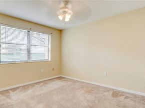 6255 Hawkes Bluff Ave, Davie FL 33331