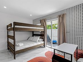 1730 NE 9th Ave, Fort Lauderdale FL 33305