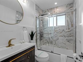 1730 NE 9th Ave, Fort Lauderdale FL 33305