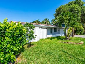 1730 NE 9th Ave, Fort Lauderdale FL 33305