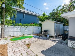 1730 NE 9th Ave, Fort Lauderdale FL 33305