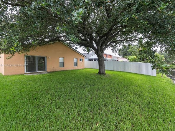 10471 SW 24th Ct, Miramar FL 33025