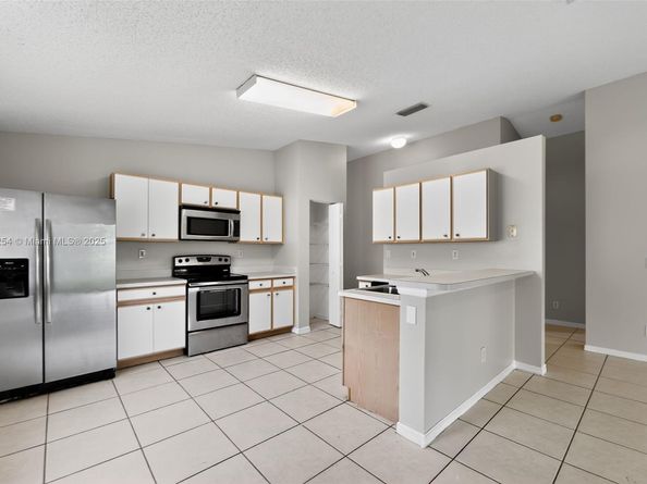 10471 SW 24th Ct, Miramar FL 33025
