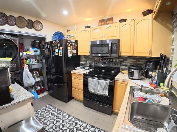 1871 NW 94th Ave 112B, Coral Springs FL 33071