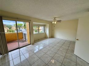 13705 SW 84th St F, Miami FL 33183