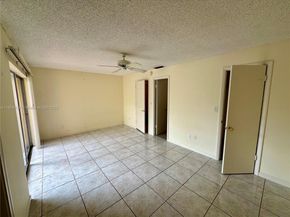 13705 SW 84th St F, Miami FL 33183