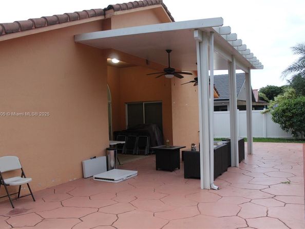 9454 SW 166th Ct, Miami FL 33196