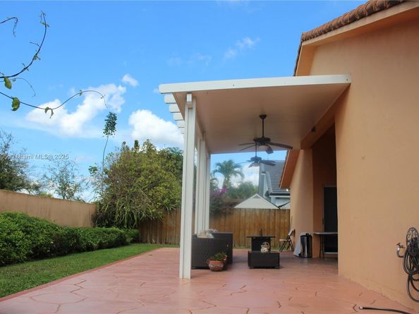 9454 SW 166th Ct, Miami FL 33196