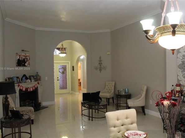 9454 SW 166th Ct, Miami FL 33196