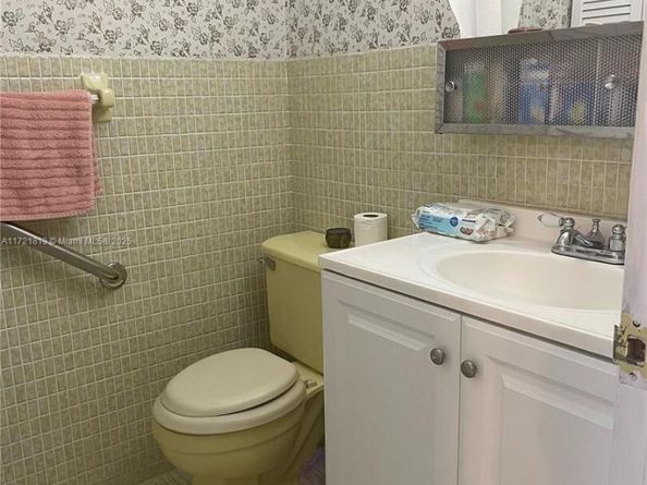 5300 Washington St J312, Hollywood FL 33021
