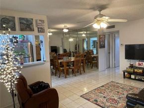 5300 Washington St J312, Hollywood FL 33021