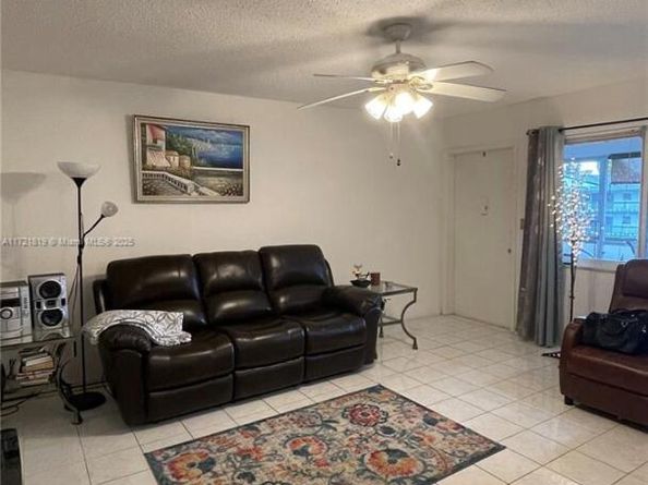 5300 Washington St J312, Hollywood FL 33021