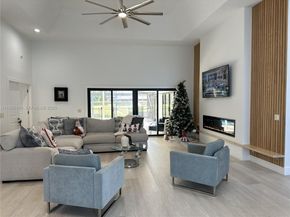 2 Alnwick Rd, Palm Beach Gardens FL 33418