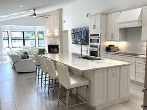 2 Alnwick Rd, Palm Beach Gardens FL 33418