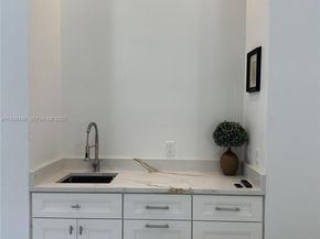 2 Alnwick Rd, Palm Beach Gardens FL 33418