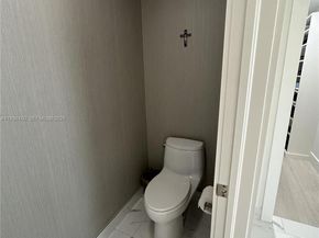 2 Alnwick Rd, Palm Beach Gardens FL 33418