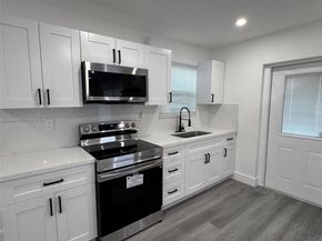 275 NE 173rd St, North Miami Beach FL 33162