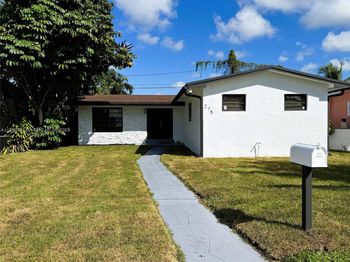 275 NE 173rd St
