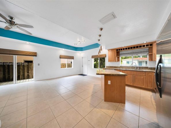 2814 SW 27th Street A, Miami FL 33133