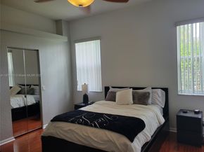 1569 Winterberry Ln, Weston FL 33327