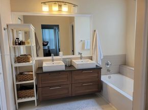 1569 Winterberry Ln, Weston FL 33327