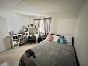 6135 NW 186th St 201, Hialeah FL 33015