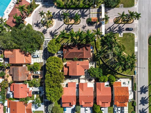 13912 SW 103rd Ln, Miami FL 33186