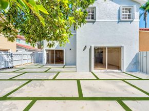 13912 SW 103rd Ln, Miami FL 33186