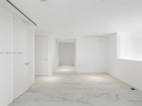 1000 Biscayne Blvd TH1201, Miami FL 33132