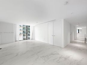 1000 Biscayne Blvd TH1201, Miami FL 33132