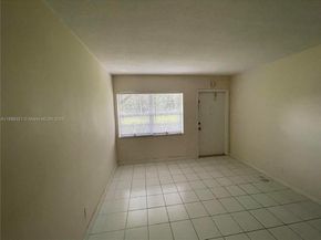 1450 Atlantic Shores Blvd 109, Hallandale Beach FL 33009