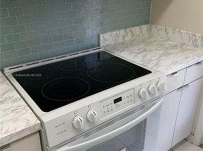 1450 Atlantic Shores Blvd 109, Hallandale Beach FL 33009