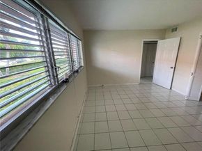 1450 Atlantic Shores Blvd 109, Hallandale Beach FL 33009
