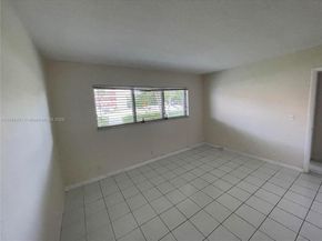 1450 Atlantic Shores Blvd 109, Hallandale Beach FL 33009