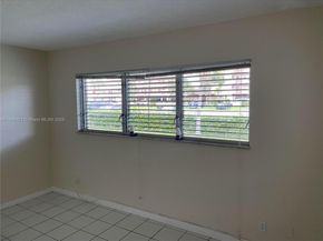 1450 Atlantic Shores Blvd 109, Hallandale Beach FL 33009