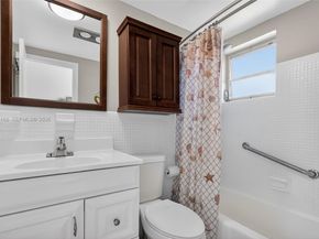 16901 NE 13th Ave 108, Miami FL 33162